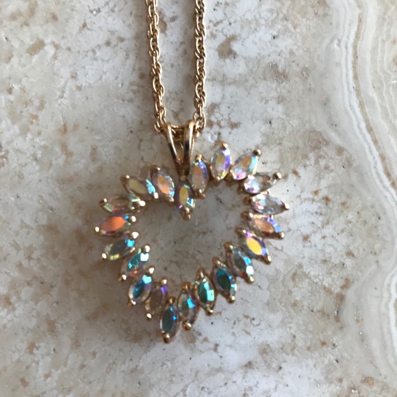 Tradition's crystal🌺 - Picture 5 of 6